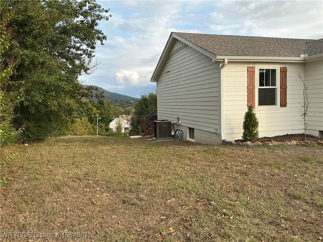 205 W 4th Street, Heavener, OK 74937