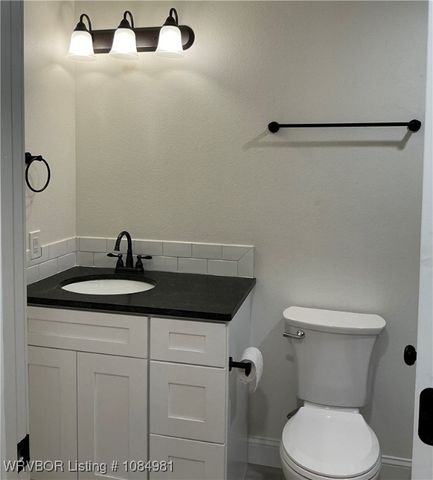 205 W 4th Street, Heavener, OK 74937