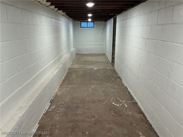 205 W 4th Street, Heavener, OK 74937