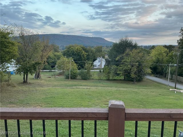 205 W 4th Street, Heavener, OK 74937