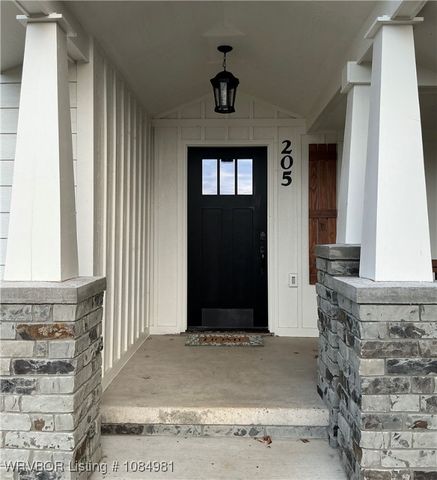 205 W 4th Street, Heavener, OK 74937