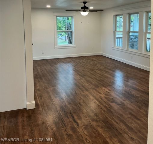 205 W 4th Street, Heavener, OK 74937