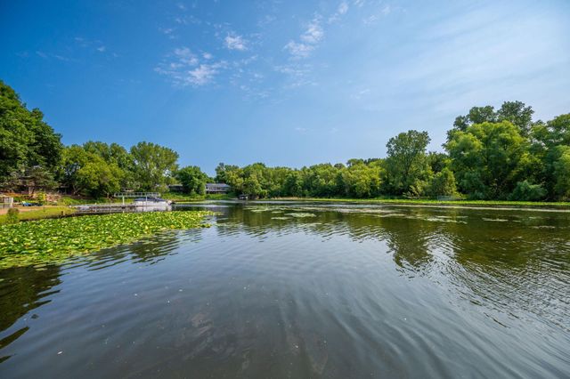 12050 48th Avenue N, Plymouth, MN 55442