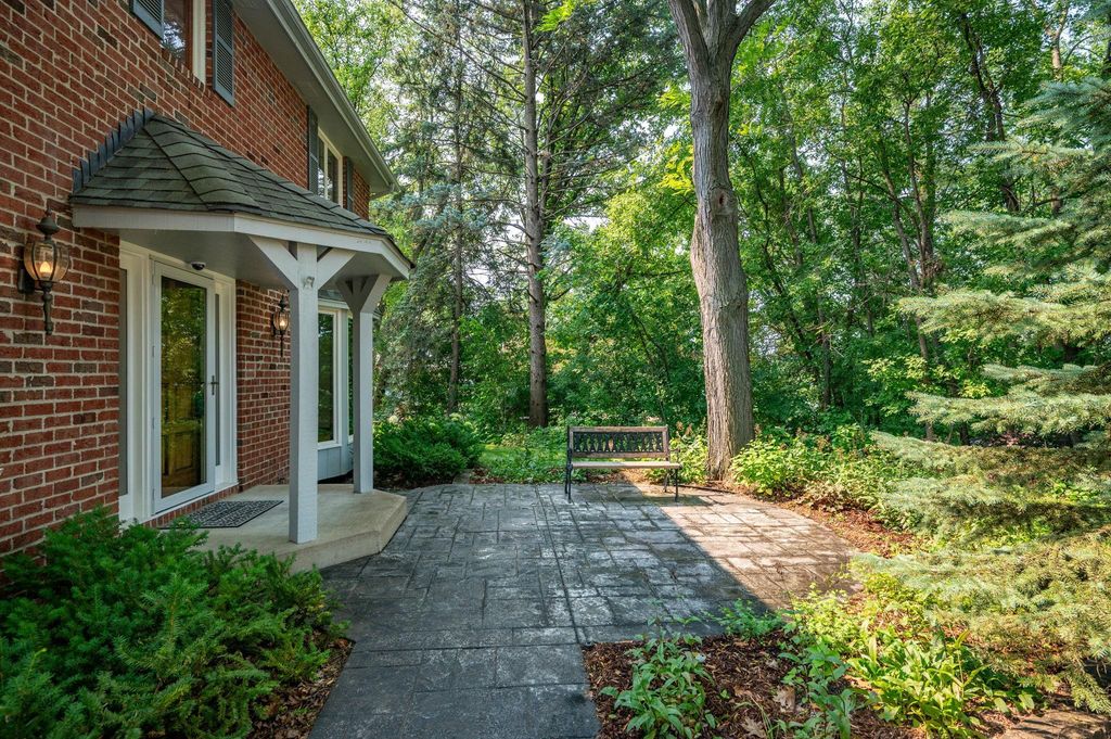 12050 48th Avenue N, Plymouth, MN 55442 — photo 2