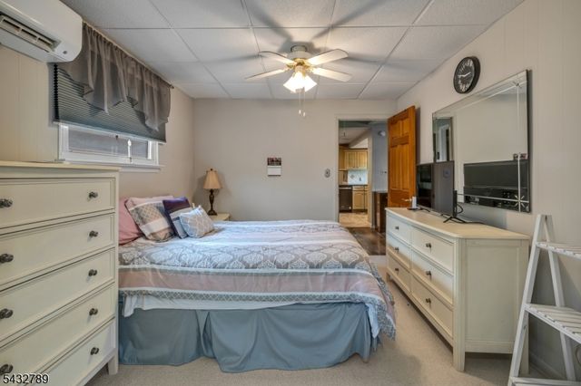 6 Outlook Ave, Mount Olive Twp., NJ 07828
