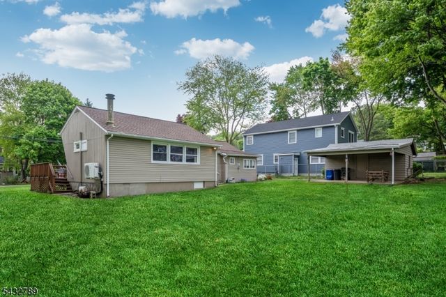 6 Outlook Ave, Mount Olive Twp., NJ 07828