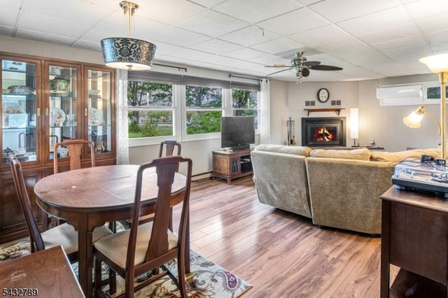 6 Outlook Ave, Mount Olive Twp., NJ 07828
