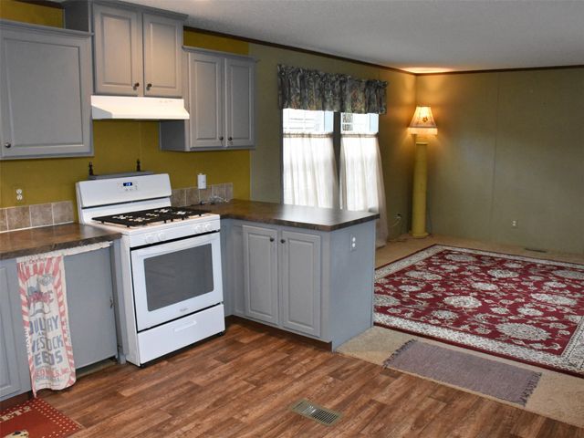 10155 CIRCLE WEST, Meadville, PA 16335