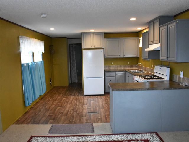 10155 CIRCLE WEST, Meadville, PA 16335