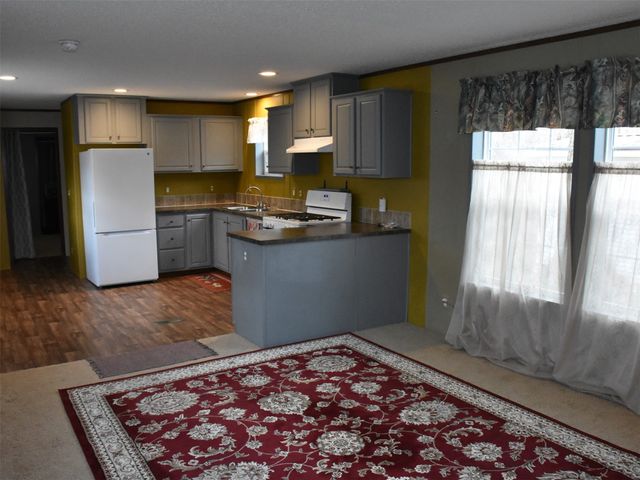 10155 CIRCLE WEST, Meadville, PA 16335