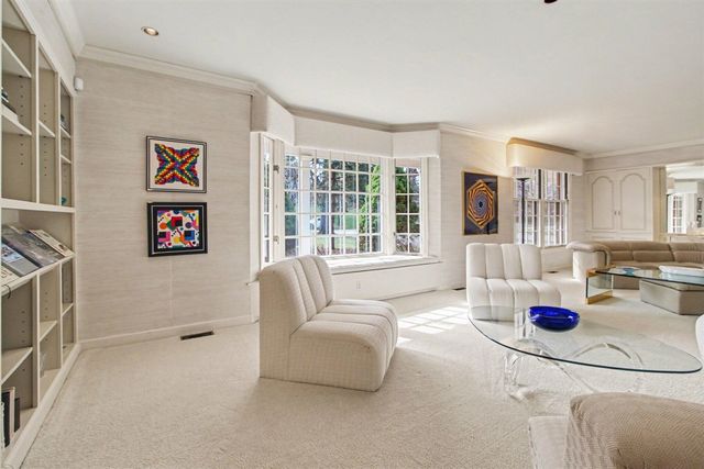 1060 Chestnut Street, Ann Arbor, MI 48104