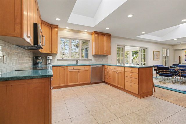 1060 Chestnut Street, Ann Arbor, MI 48104