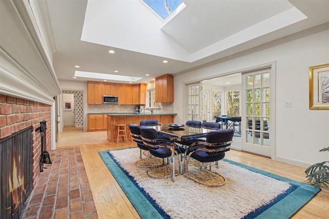 1060 Chestnut Street, Ann Arbor, MI 48104