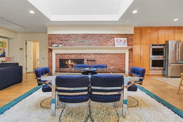 1060 Chestnut Street, Ann Arbor, MI 48104