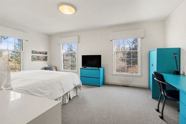 1060 Chestnut Street, Ann Arbor, MI 48104