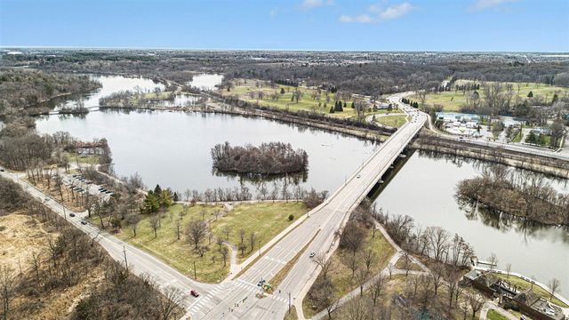 1060 Chestnut Street, Ann Arbor, MI 48104