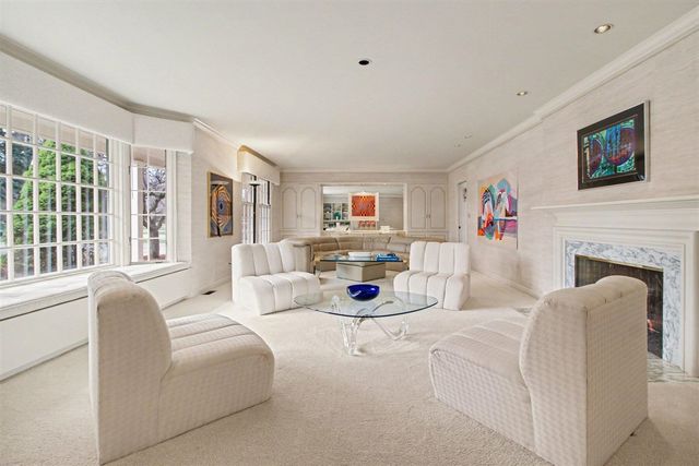 1060 Chestnut Street, Ann Arbor, MI 48104