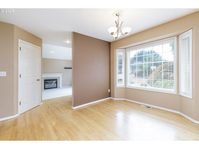 15035 PEBBLE BEACH Dr, Oregon City, OR 97045
