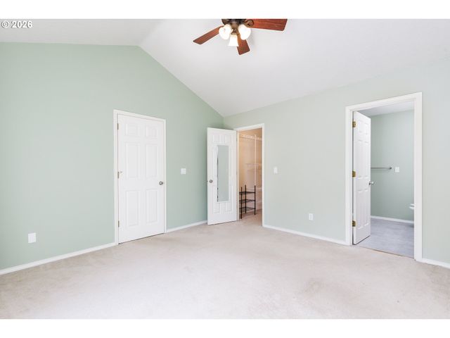 15035 PEBBLE BEACH Dr, Oregon City, OR 97045