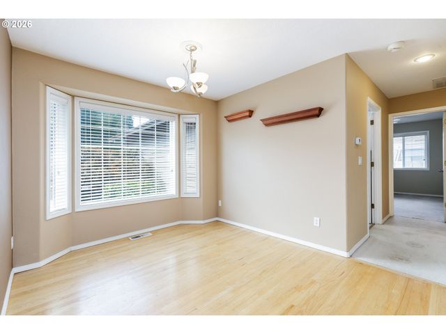 15035 PEBBLE BEACH Dr, Oregon City, OR 97045