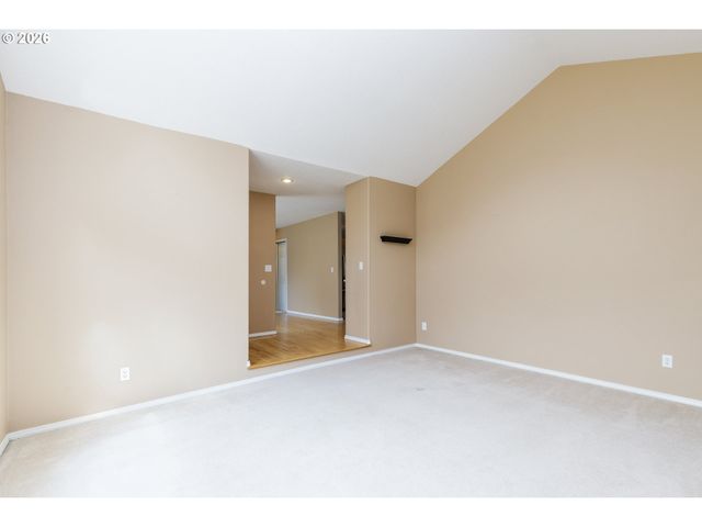 15035 PEBBLE BEACH Dr, Oregon City, OR 97045