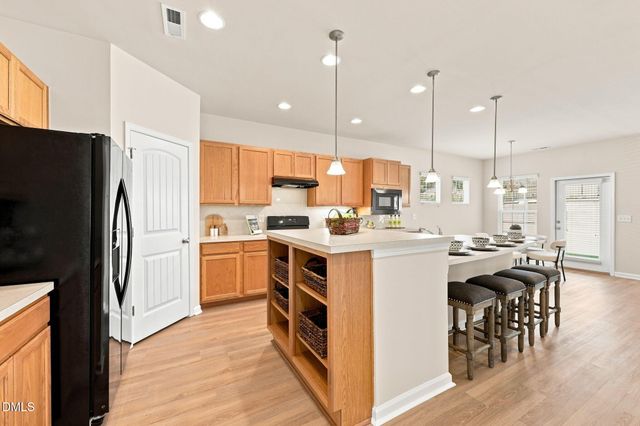 2508 Grampian Lane, Fuquay Varina, NC 27526