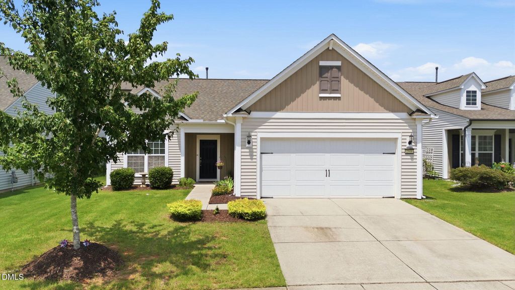 2508 Grampian Lane, Fuquay Varina, NC 27526