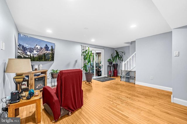 7528 BRENISH DR, Gaithersburg, MD 20879