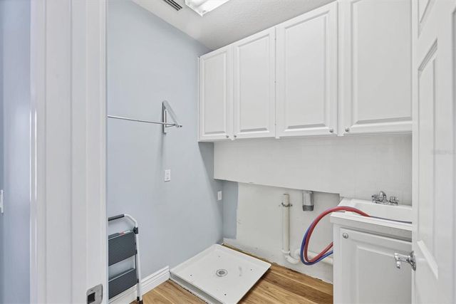 7629 BERGAMO AVENUE, Sarasota, FL 34238