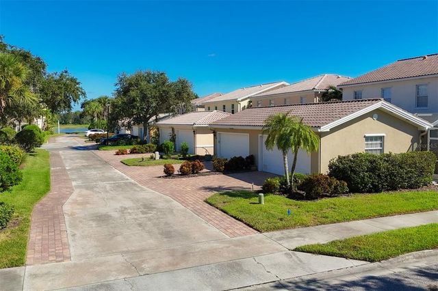 7629 BERGAMO AVENUE, Sarasota, FL 34238