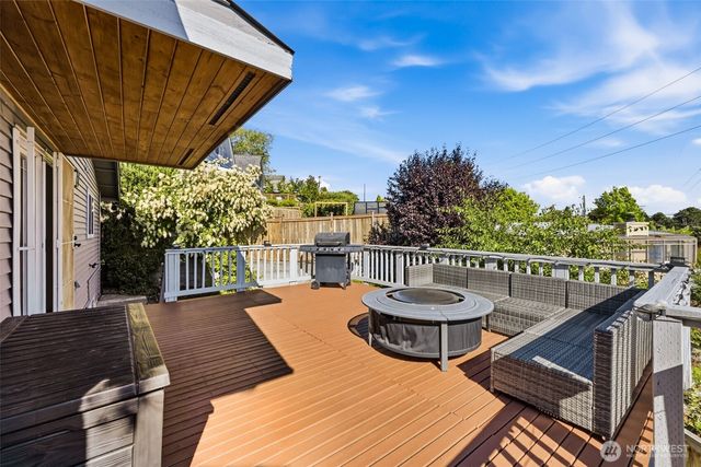 505 NE 78th Street, Seattle, WA 98115