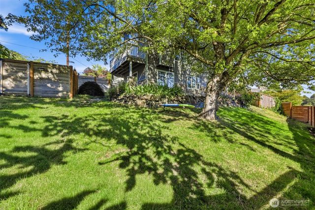 505 NE 78th Street, Seattle, WA 98115