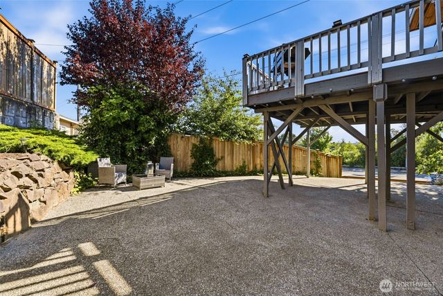 505 NE 78th Street, Seattle, WA 98115