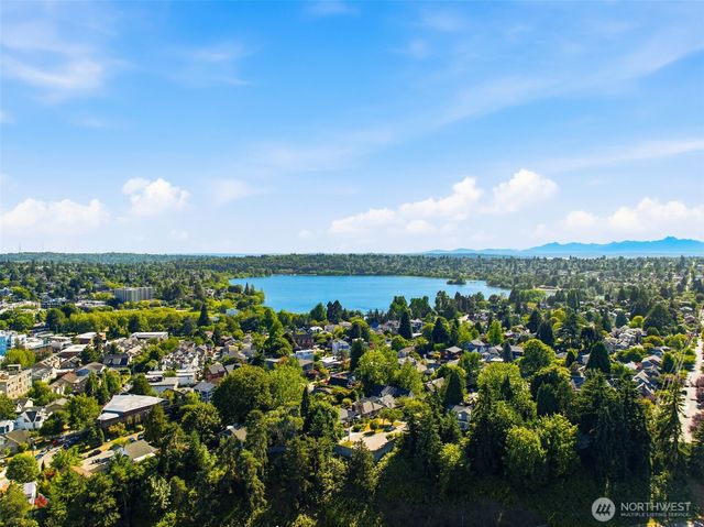 505 NE 78th Street, Seattle, WA 98115
