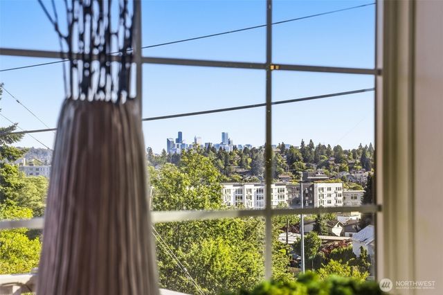 505 NE 78th Street, Seattle, WA 98115