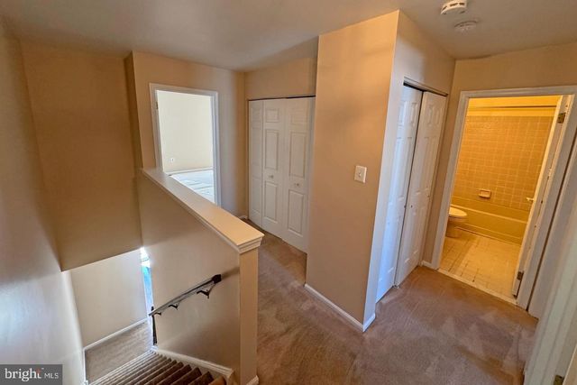 802 SEMINOLE GDNS, Ambler, PA 19002