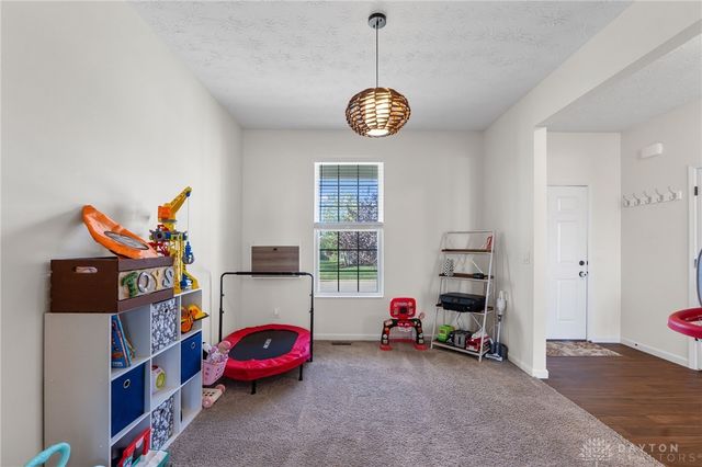 1088 Brehm Boulevard, Fairborn, OH 45324