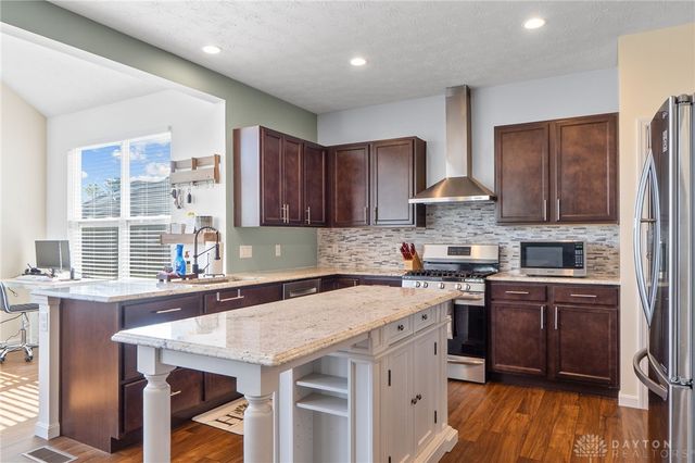 1088 Brehm Boulevard, Fairborn, OH 45324