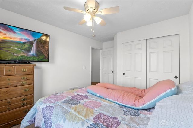 1088 Brehm Boulevard, Fairborn, OH 45324