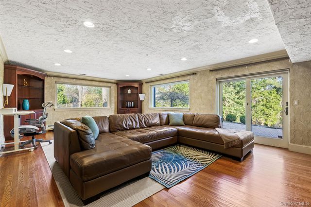 112 Woodlands Road, Harrison, NY 10528