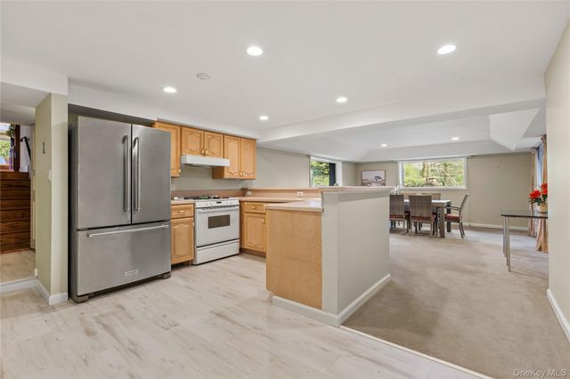 112 Woodlands Road, Harrison, NY 10528