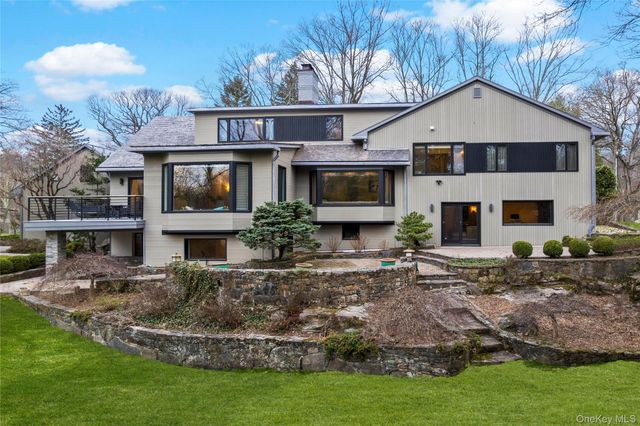 112 Woodlands Road, Harrison, NY 10528