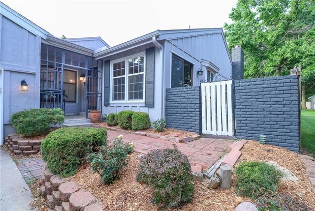 2218 Condolea Terrace, Leawood, KS 66209