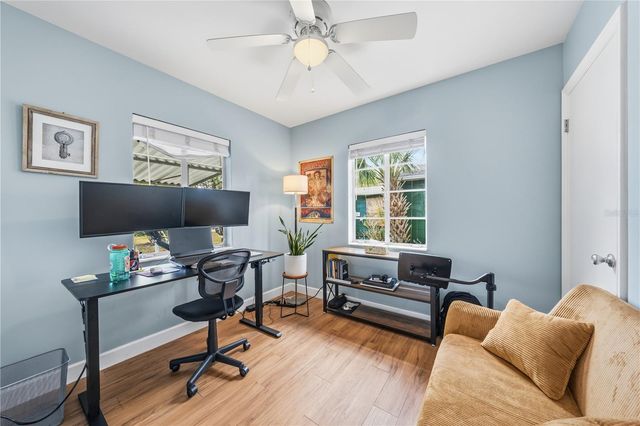 5136 4TH AVENUE N, St Petersburg, FL 33710