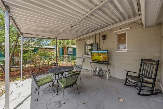 5136 4TH AVENUE N, St Petersburg, FL 33710