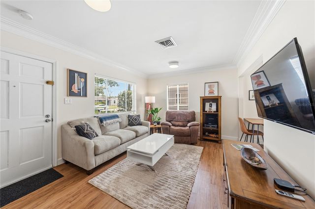5136 4TH AVENUE N, St Petersburg, FL 33710