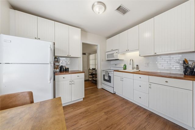 5136 4TH AVENUE N, St Petersburg, FL 33710