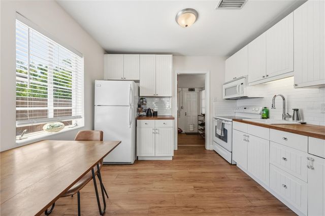 5136 4TH AVENUE N, St Petersburg, FL 33710