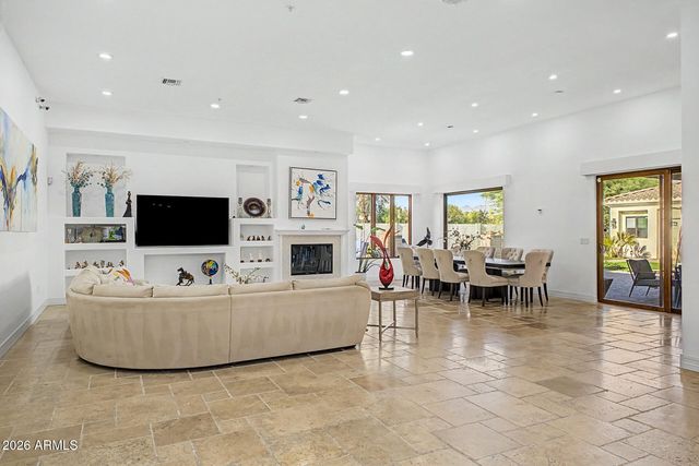 7320 E SWEETWATER Avenue, Scottsdale, AZ 85260