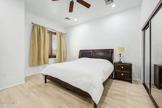 7320 E SWEETWATER Avenue, Scottsdale, AZ 85260